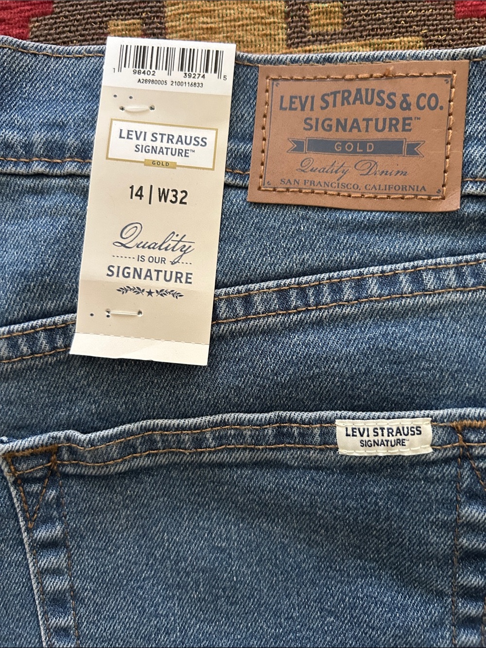 Levi's  High-Rise Loose Straight Jeans - Light Blue Denim for Women - Picture 5 of 8